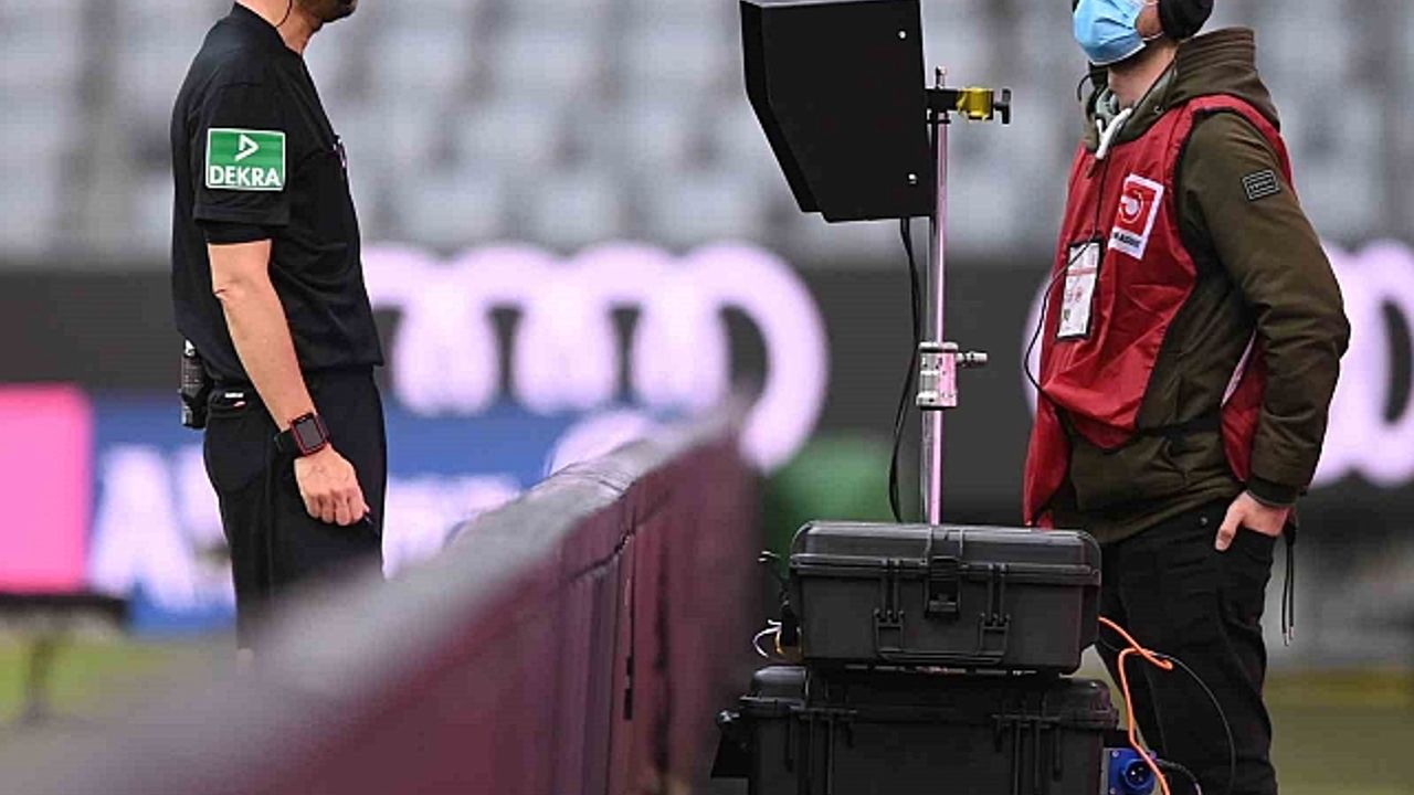 Galatasaray - Bodrum FK maçının VAR''ı Markus Schmidt oldu
