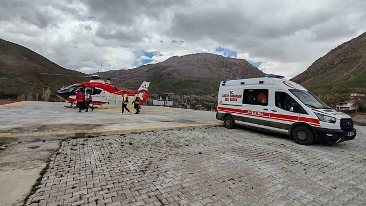 Helikopter ambulans 9 haftalık hamile kadın için havalandı