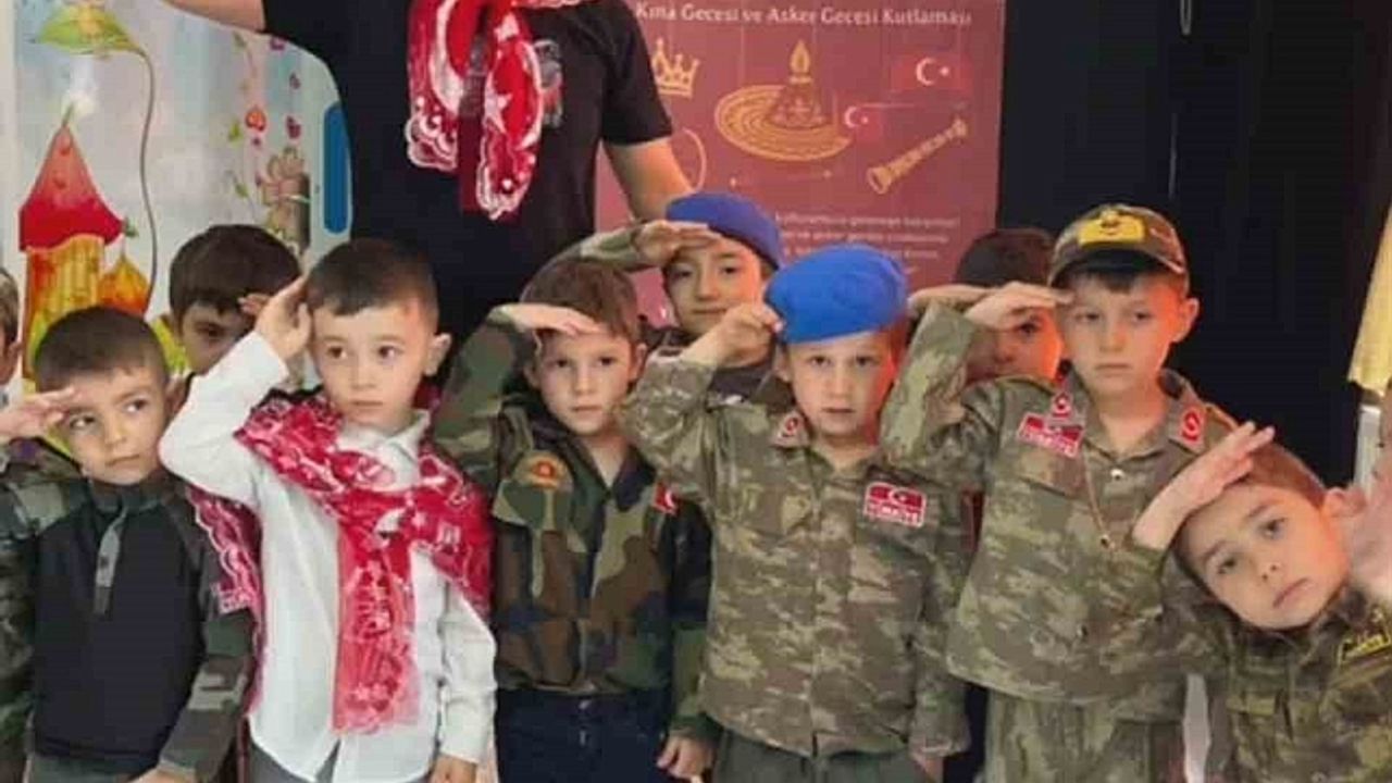 İscehisar Anaokulu''nda kına ve asker eğlencesi etkinliği