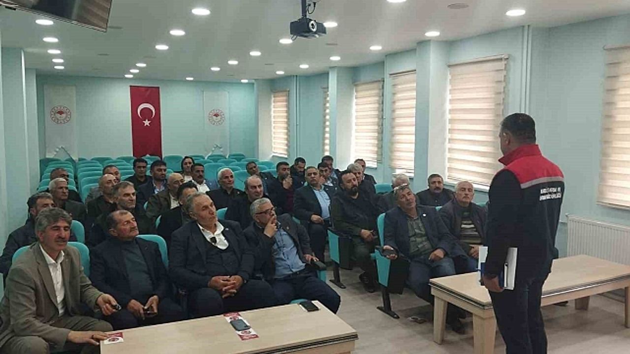 Kars''ta meralarda yaşanan sorunlar ve çözüm önerileri masaya yatırıldı