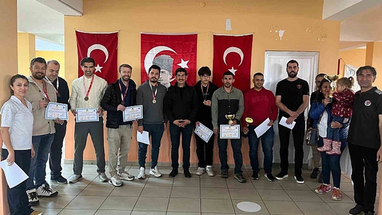 Köyceğiz''deki Satranç Turnuvası tamamlandı