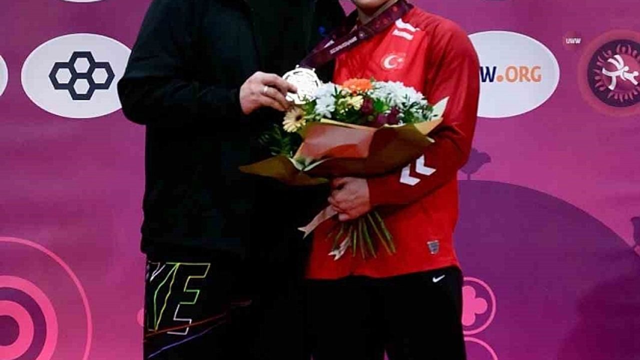 Milli güreşçi Yasemin Adar Yiğit, Avrupa 2.''si oldu