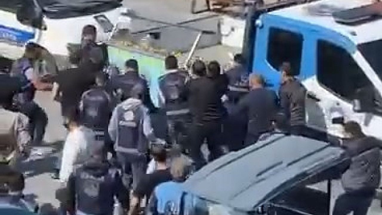 Sahil şeridini mesken tutan seyyar satıcılara operasyon