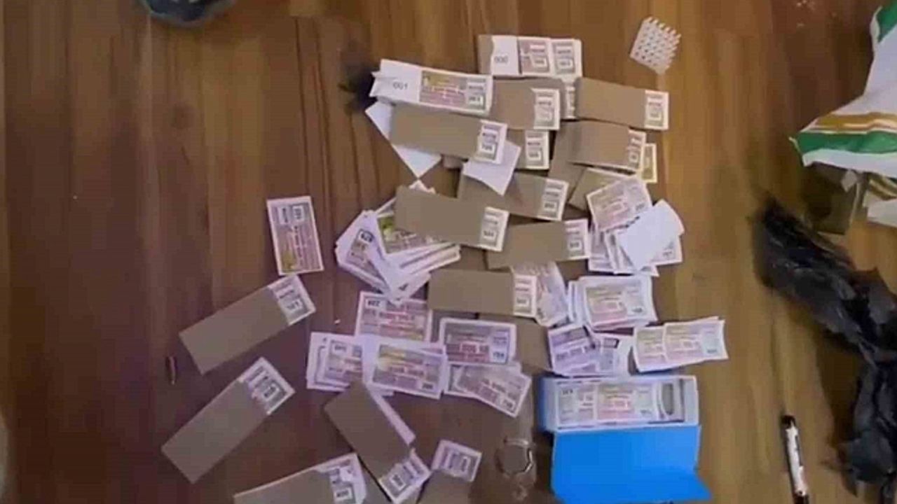 Sahte piyango bileti bastırıp 105 milyon TL''lik hacme ulaşan şebekeye operasyon
