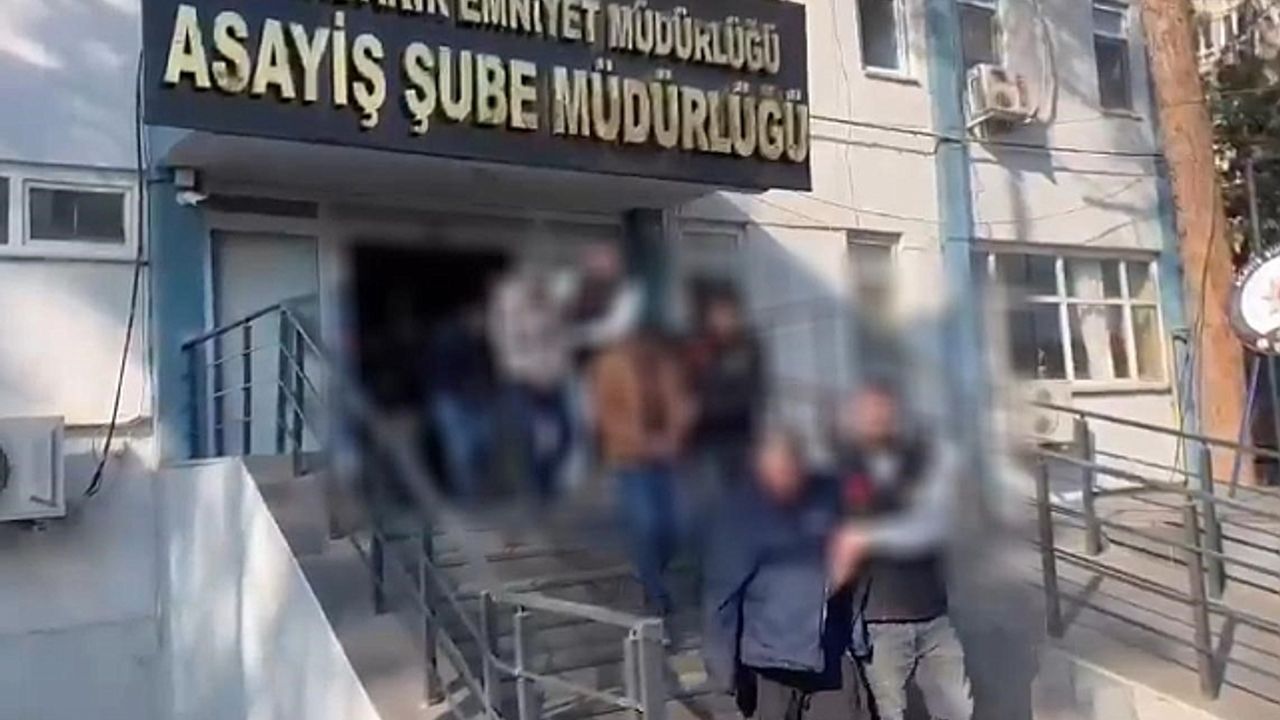 Sahte web sitesi üzerinden 229 milyon vurgun yapan şebekeye "karekod" operasyonu: 18 tutuklama