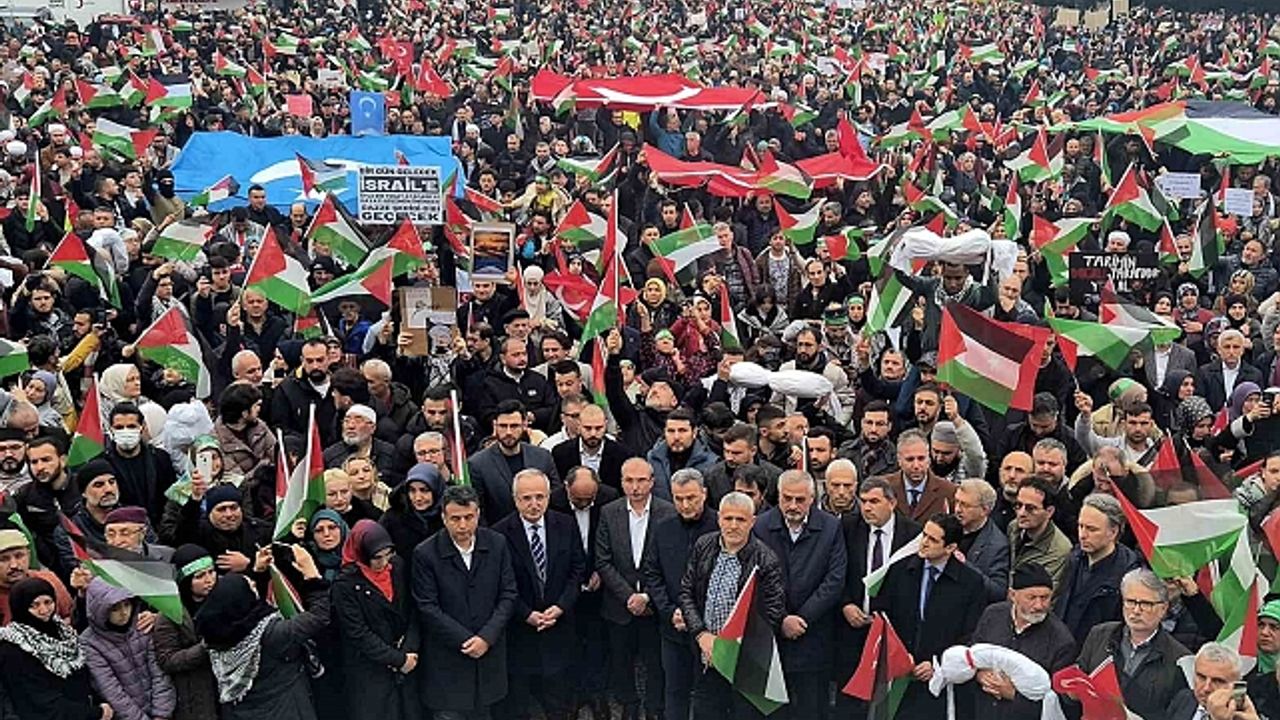 Samsun''da meydan Filistin''e destek için doldu