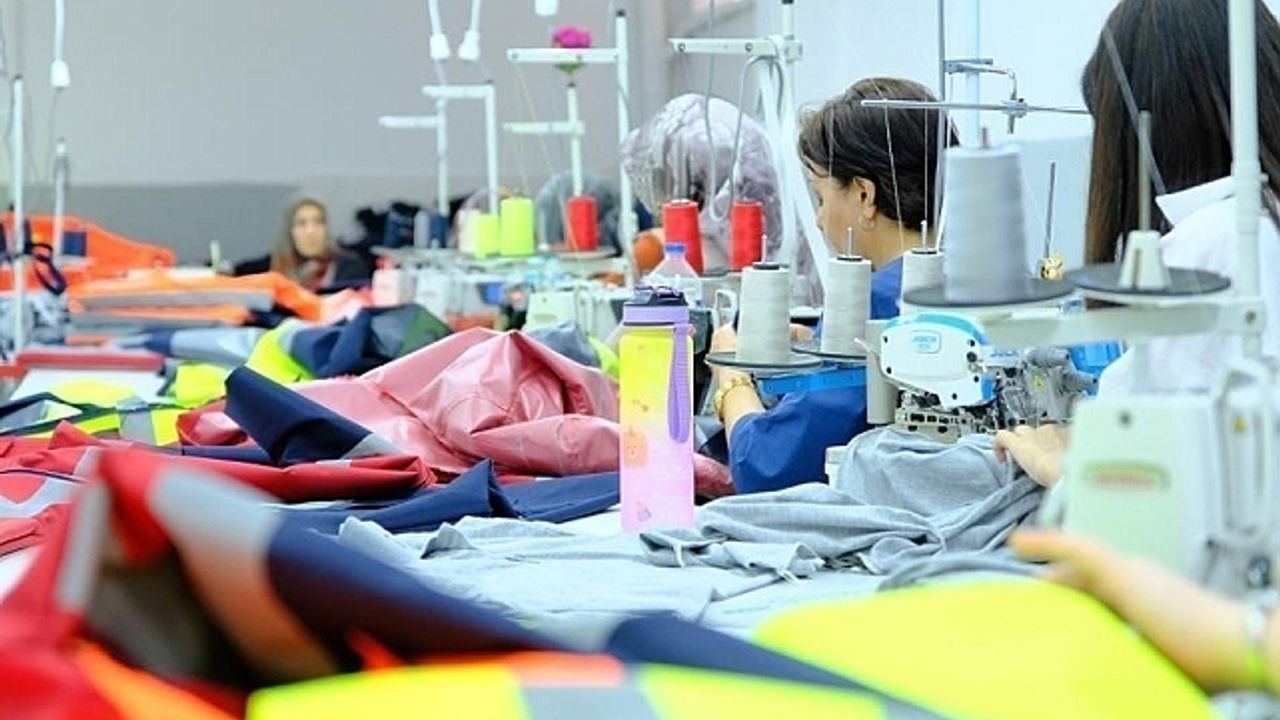 Ücretli çalışan sayısı yıllık yüzde 1,1 arttı