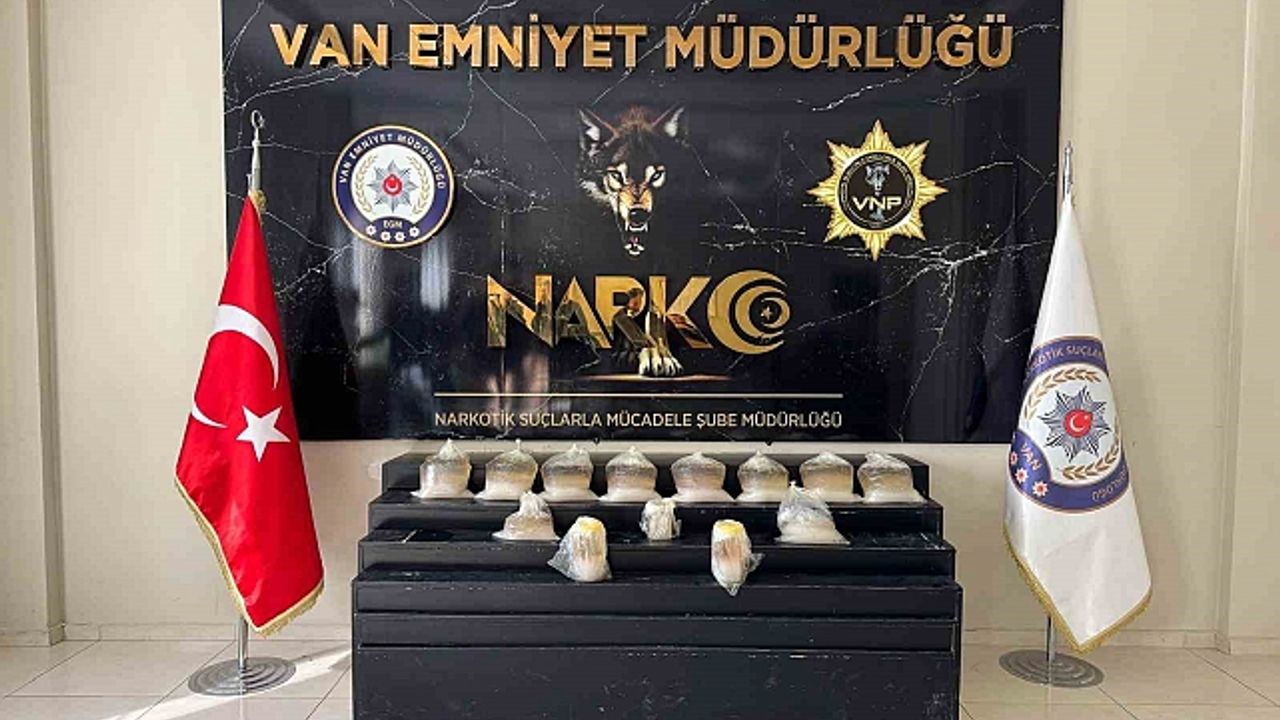 Van''da 50 kilo metamfetamin ele geçirildi