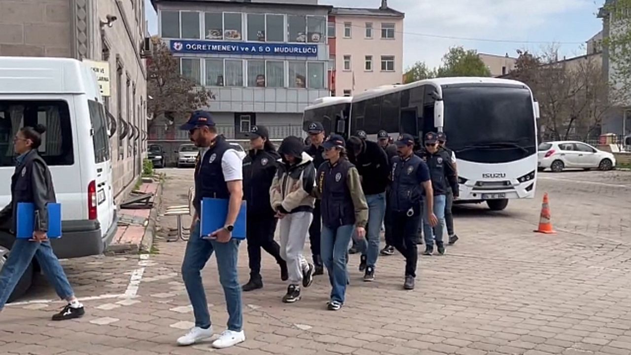 Ağrı merkezli yasa dışı bahis operasyonu: 5 ilde 20 gözaltı