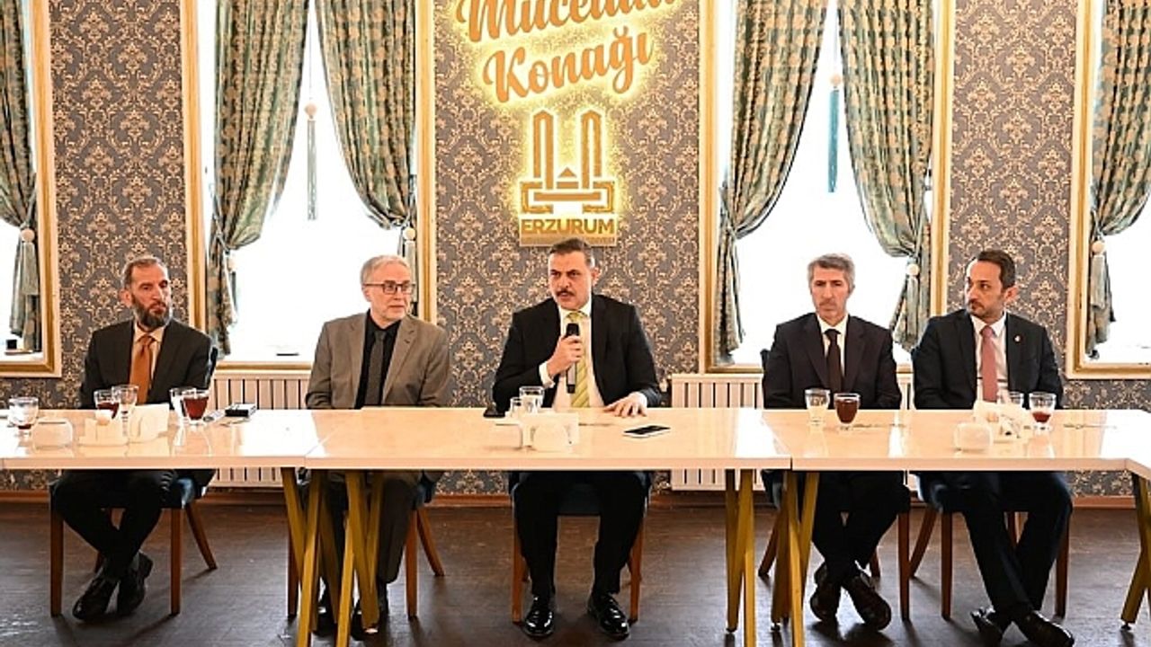 Teravih namazlarını hatimle kıldıran hocalar unutulmadı