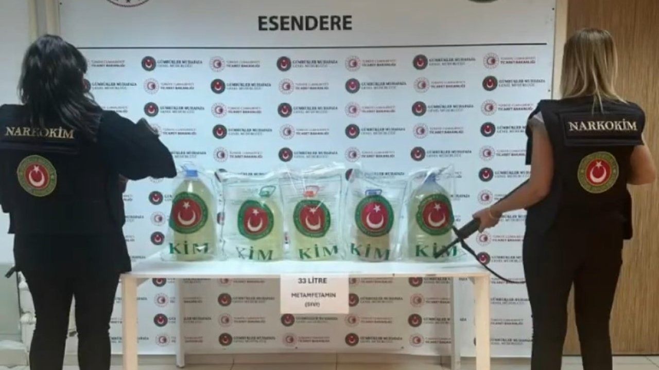 Hakkari"de tırın yakıt deposuna 33 litre sıvı metamfetamin ele geçirildi