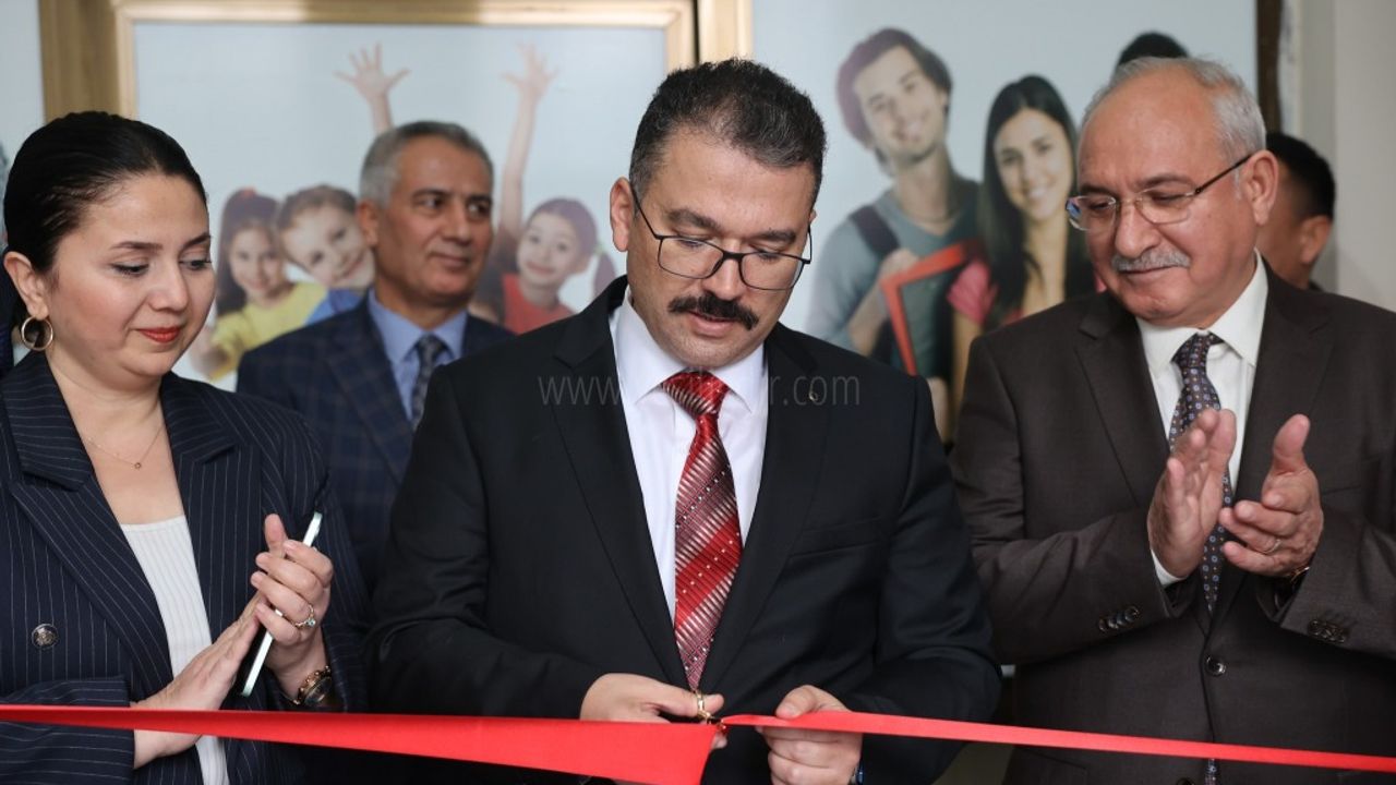 60 Öğrenci ders başı yaptı