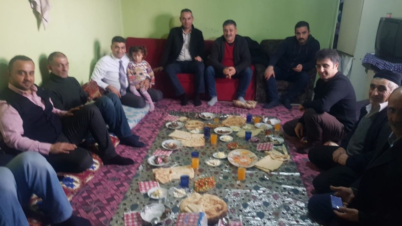 Ak Parti İl Başkanı Ali Kemal Ayaz  Ayrı Ailesini Ziyaret etti