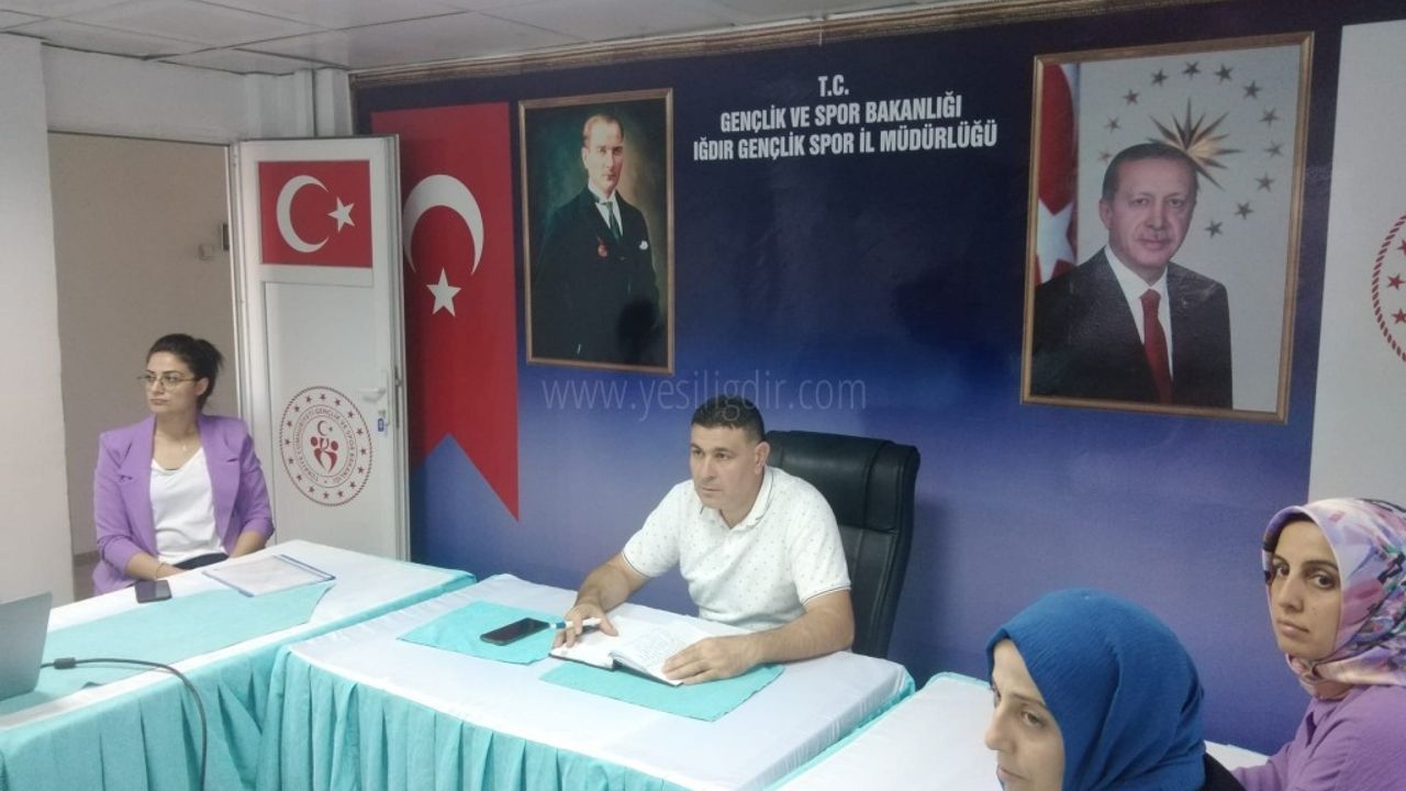 Sağlıklı Beslenmenin Önemi Konulu Konferans Düzenlendi