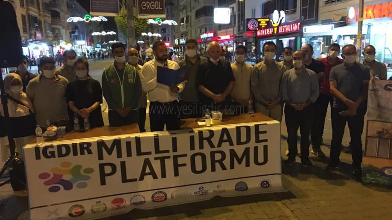 Memur-Sen olarak Iğdır Milli İrade Platformu adına  Ayasofyanın 86 yıl sonra tekrardan hüviyetine kavuşup cami olarak ibadete açılması sebebiyle basın açıklaması yaptı