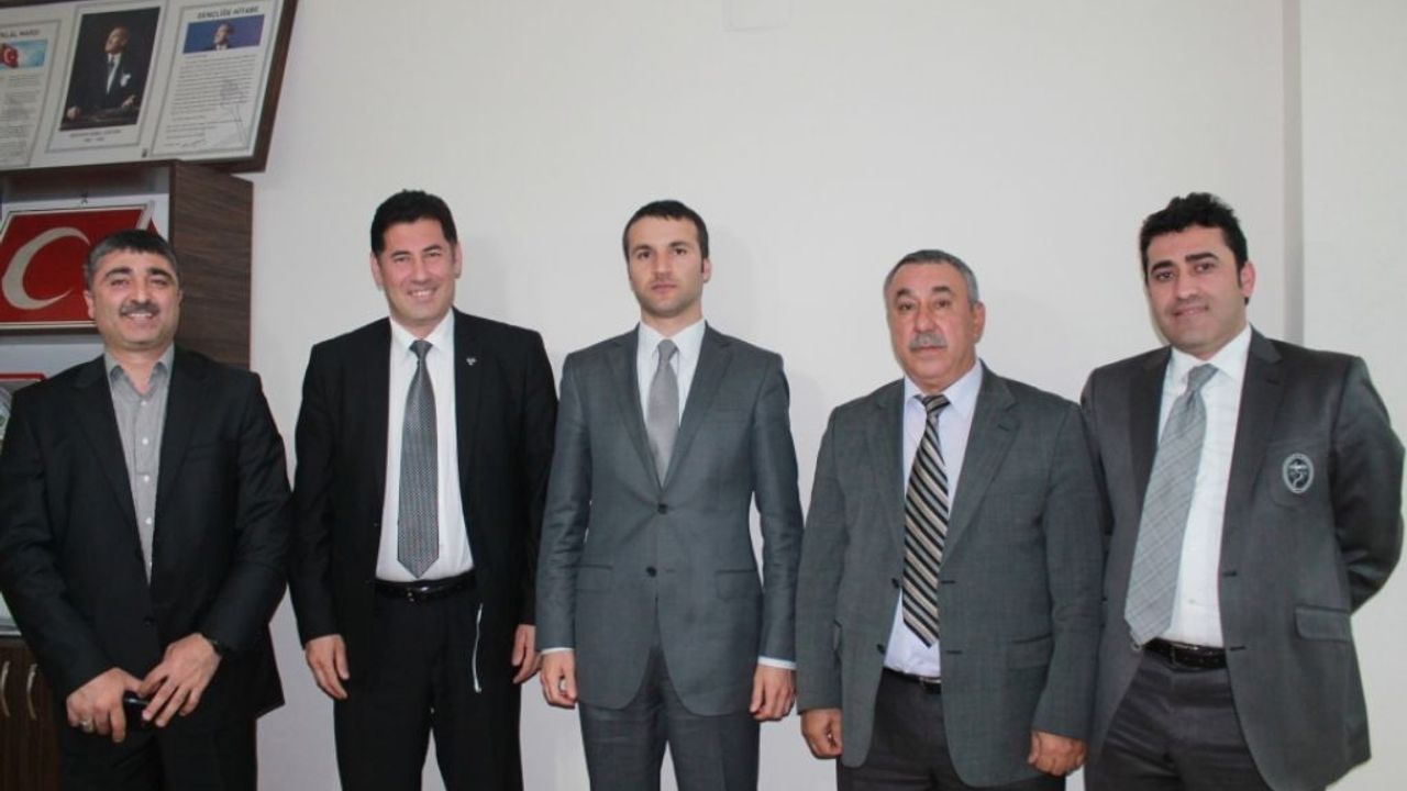 Azerbaycan Konsolosundan Türkiye Azerbaycan Derneğine Ziyaret