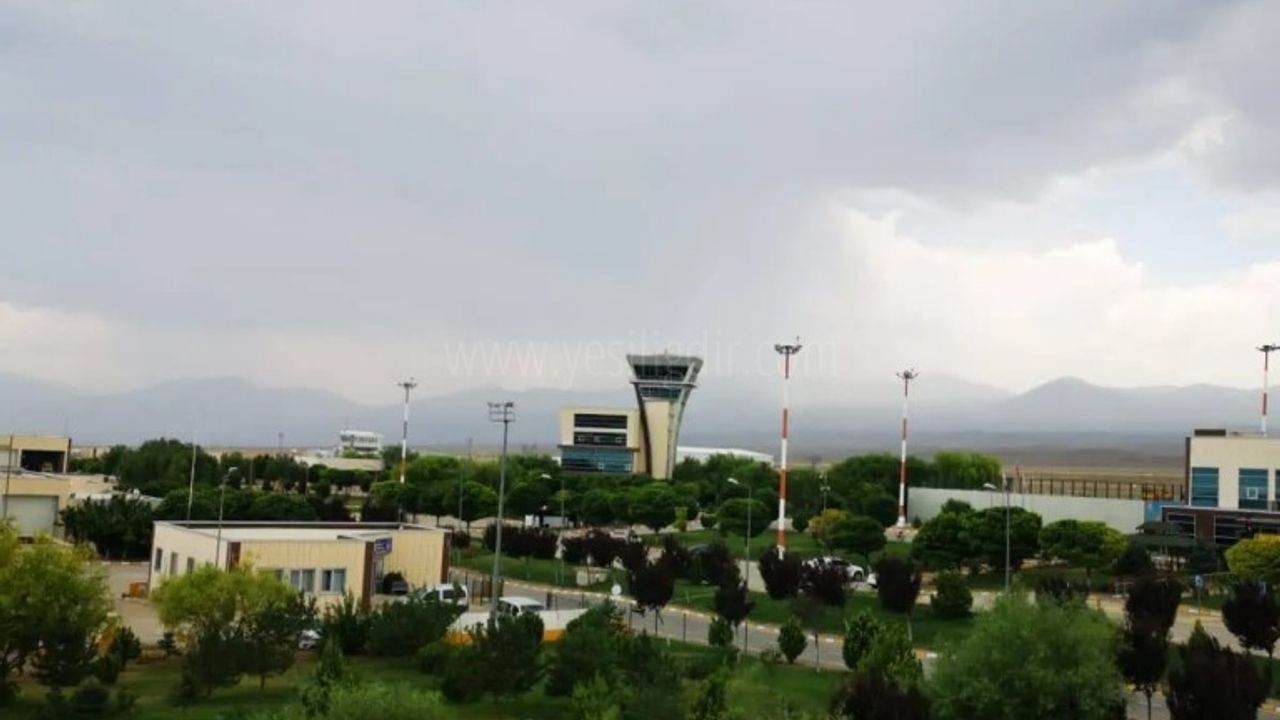 TEMMUZ AYINDA IĞDIR ŞEHİT BÜLENT AYDIN HAVALİMANINDA 26521 YOLCUYA HİZMET VERİLDİ