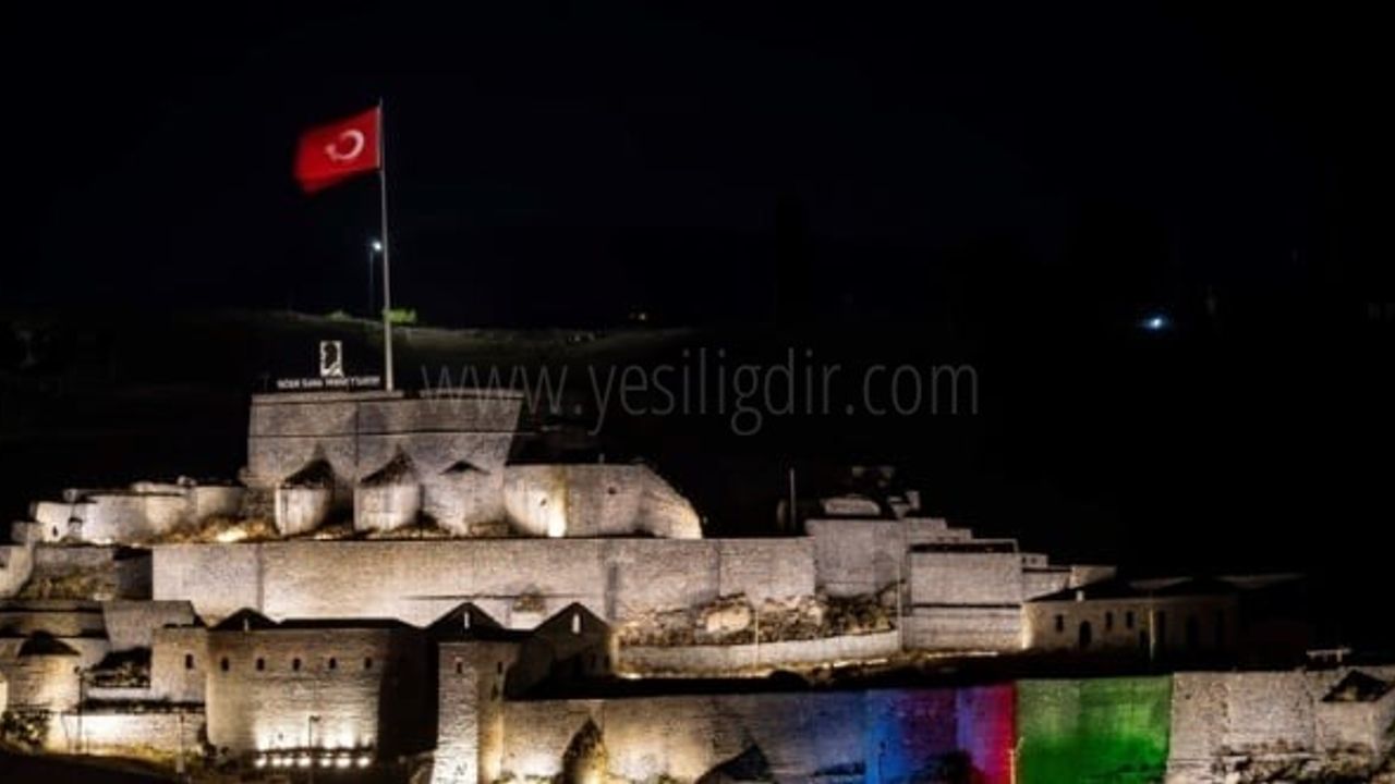 SOHBET KARS''TAN AÇILMIŞKEN