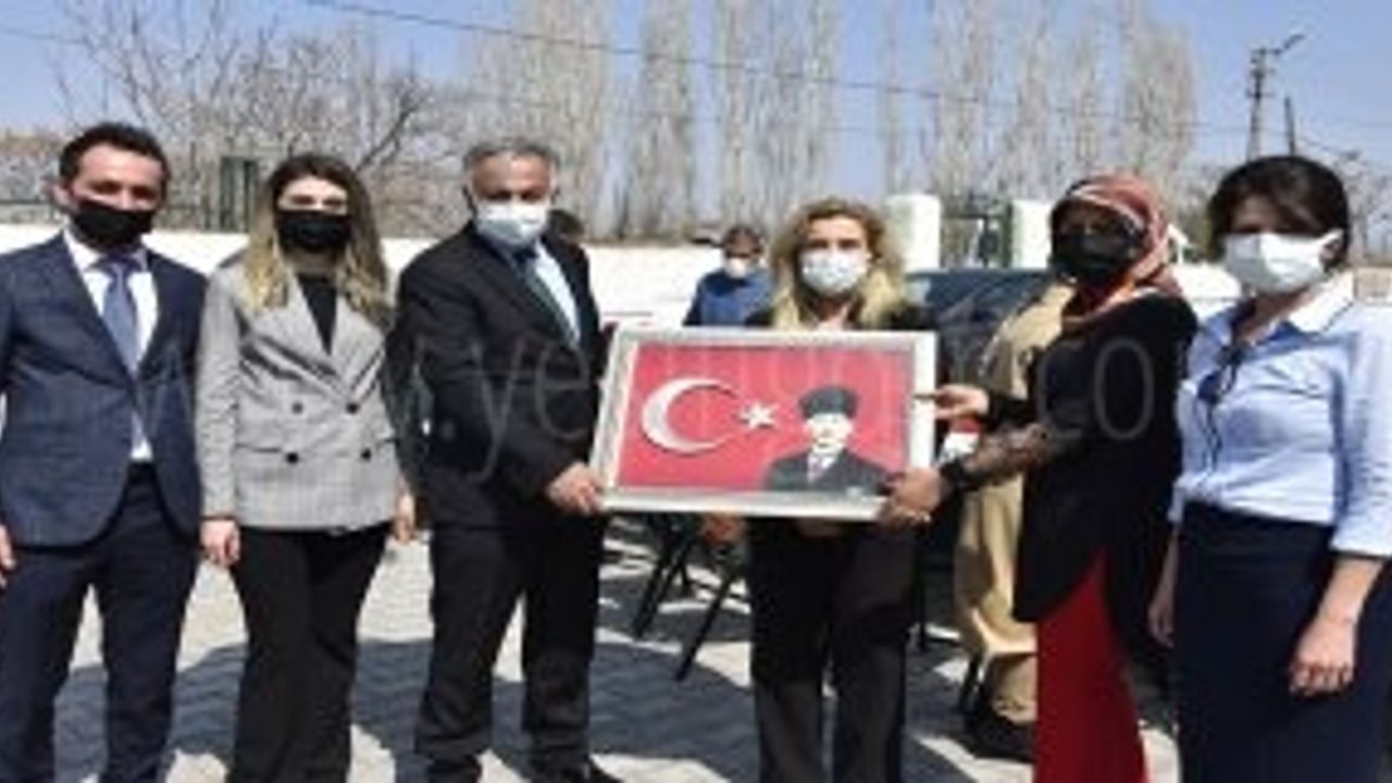 MİLLİ EĞİTİM MÜDÜRÜ GÖNEN   KURSLARI ZİYARET ETTİ