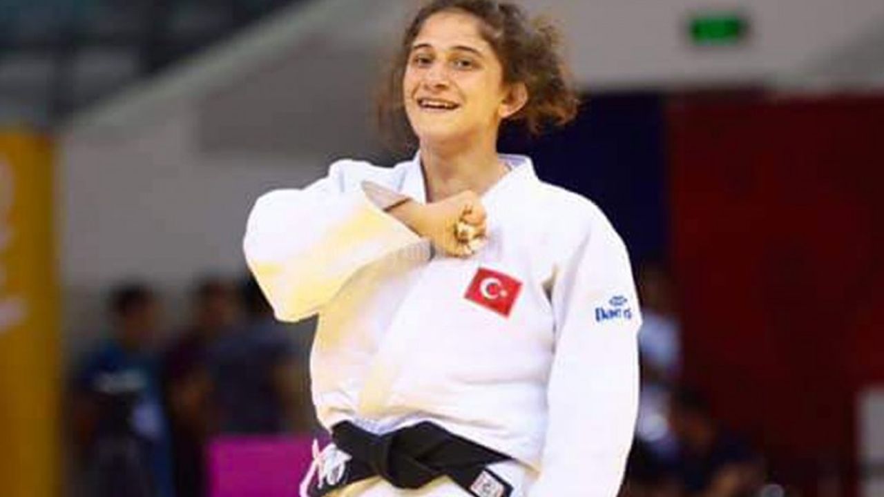 Özlem YILDIZ  Avrupa''da 3 oldu