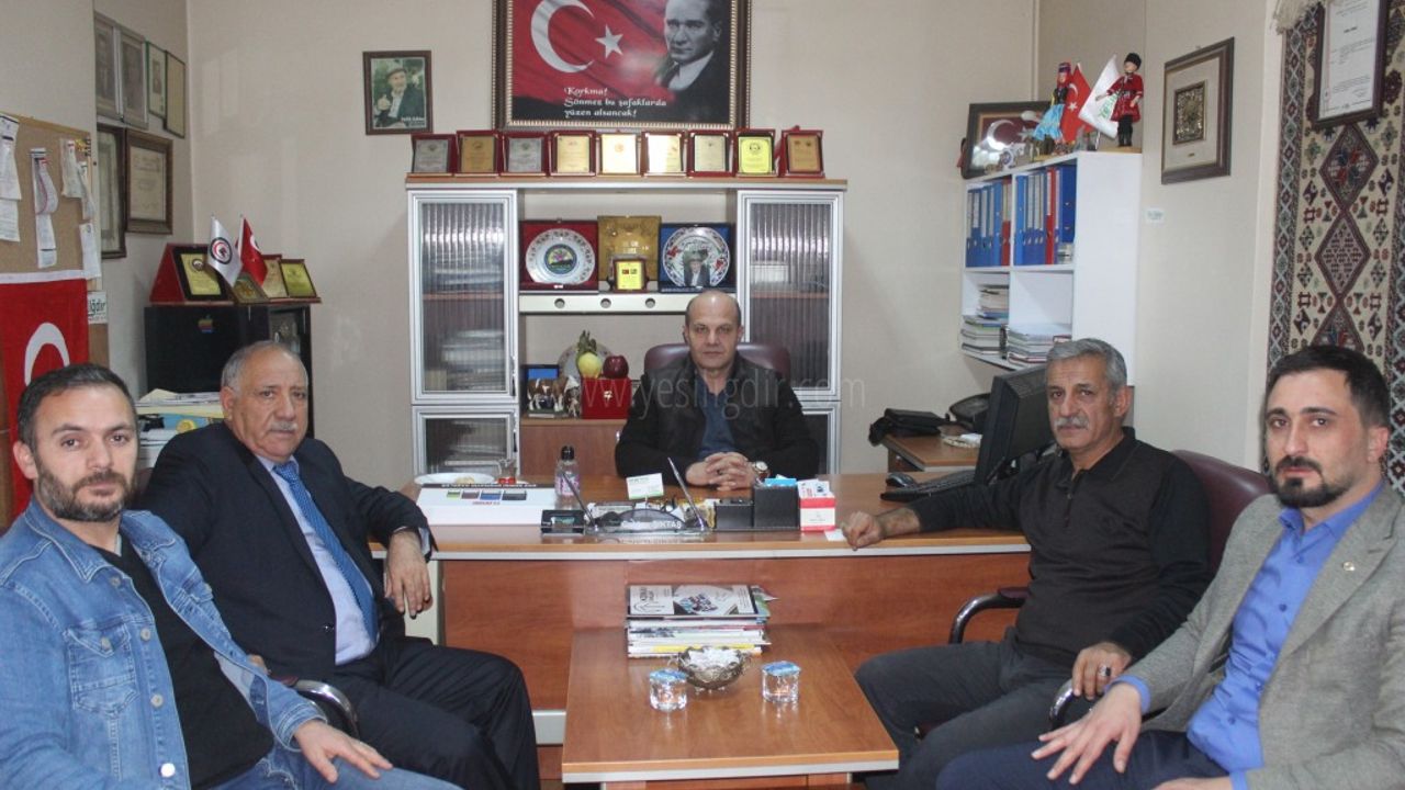 AK PARTİ GÜNÜMÜZÜ KUTLADI