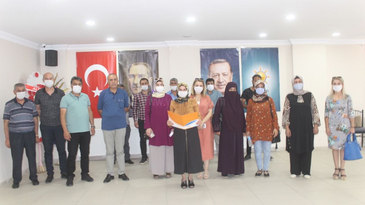 Sahipsiz sessiz can dostlarımız sokak hayvanların yanındayız
