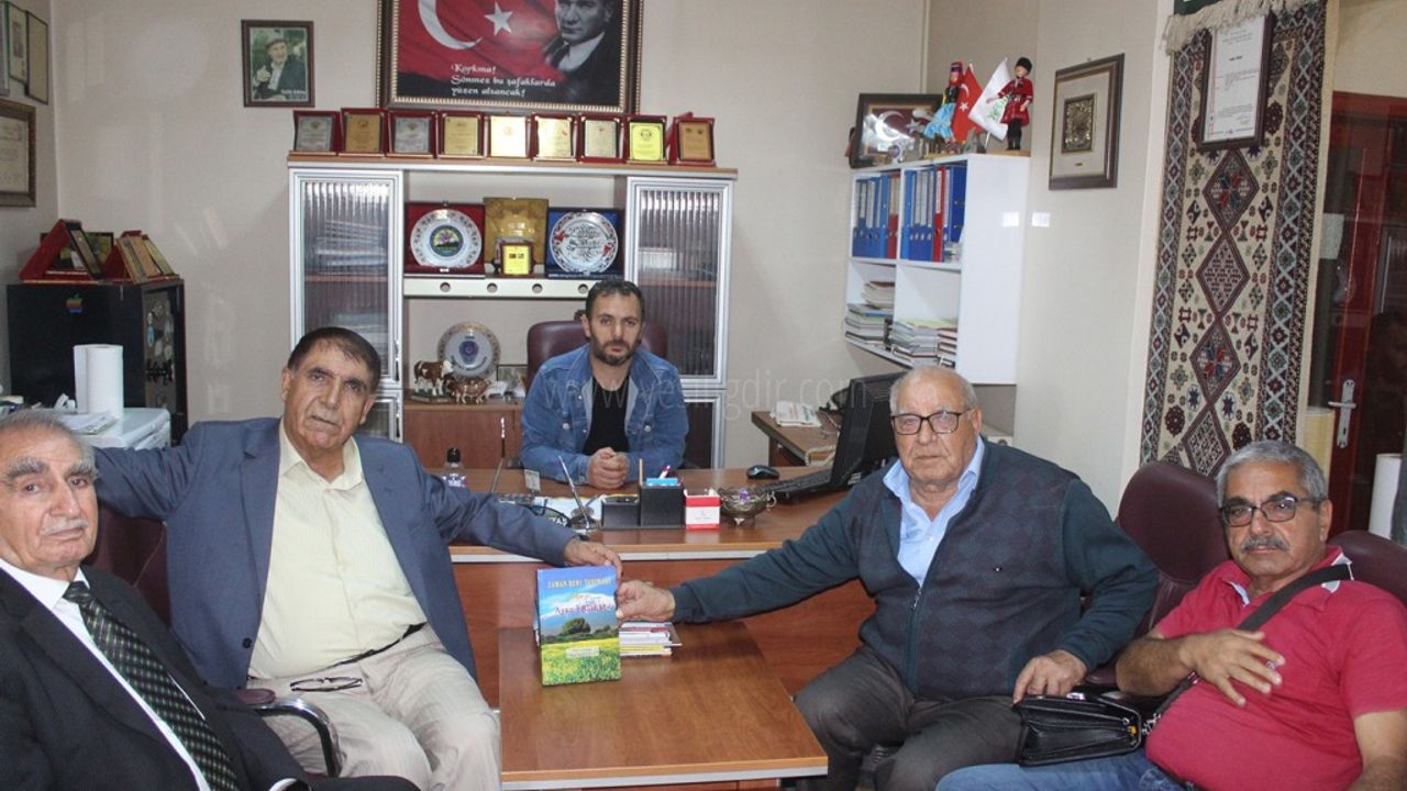 YAZAR AYAZ ERDEMDEN  GAZETEMİZE ZİYARET