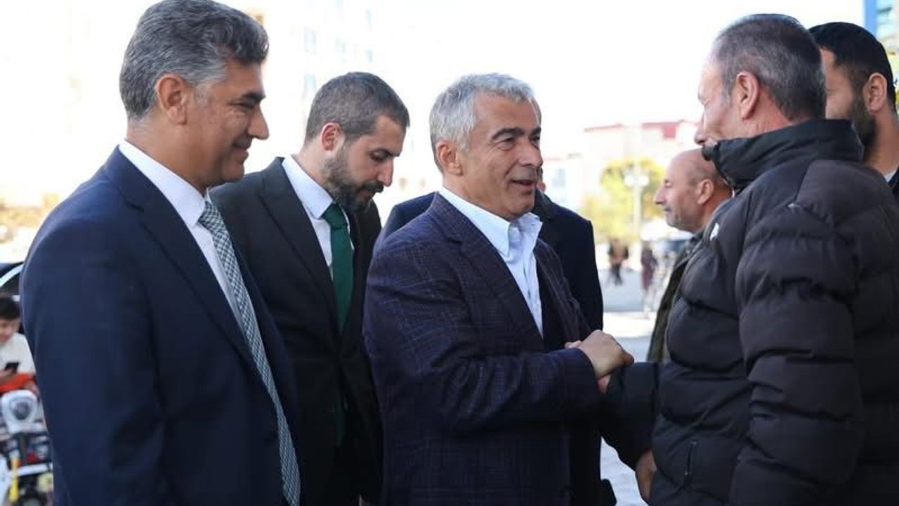 Milletvekili Cantürk Alagöz’den Rus Pazarı Esnafına Ziyaret