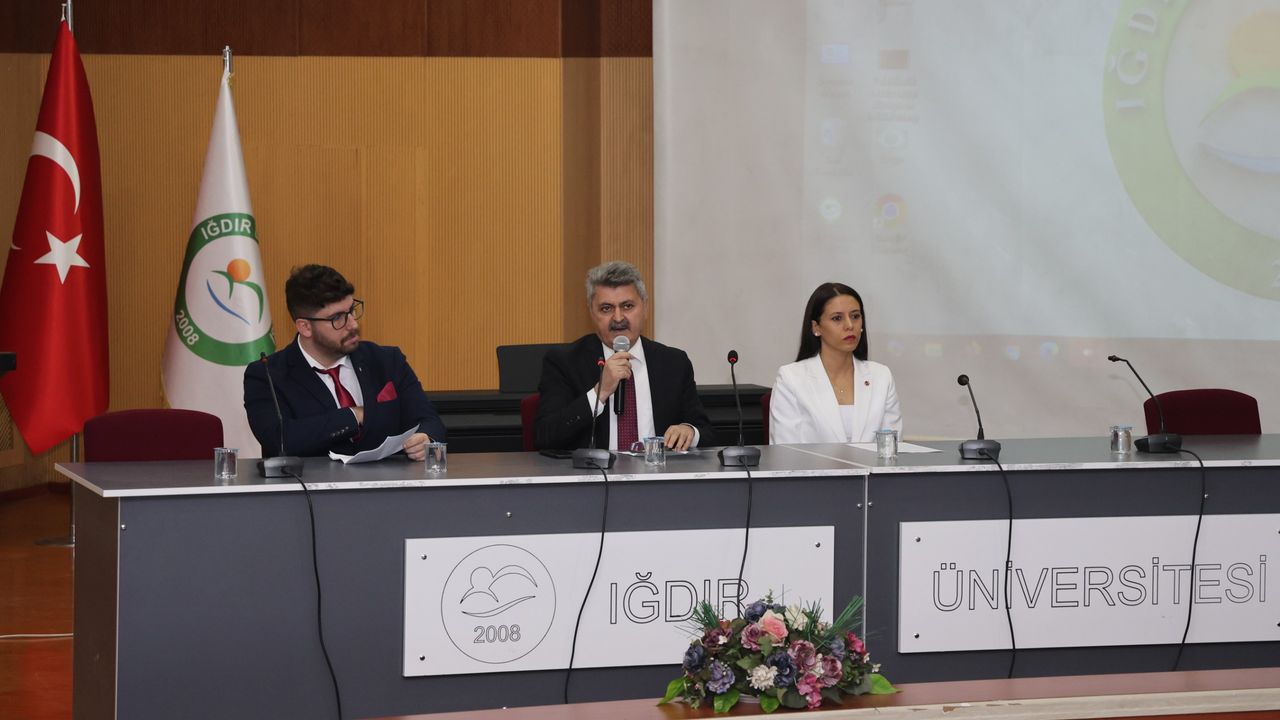 Iğdır Üniversitesinde 29 Ekim Cumhuriyet Şöleni!