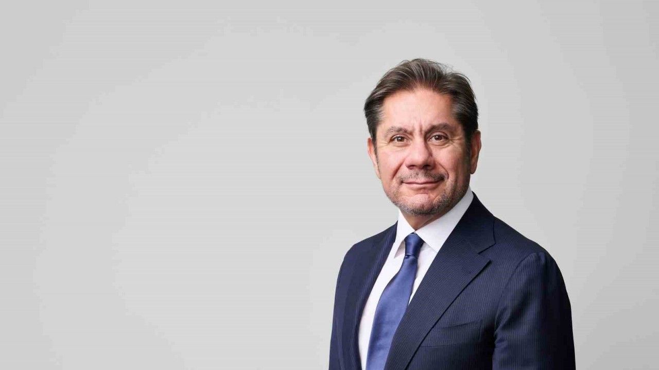 Akbank sendikasyon kredisini uzun vadeli yeniledi