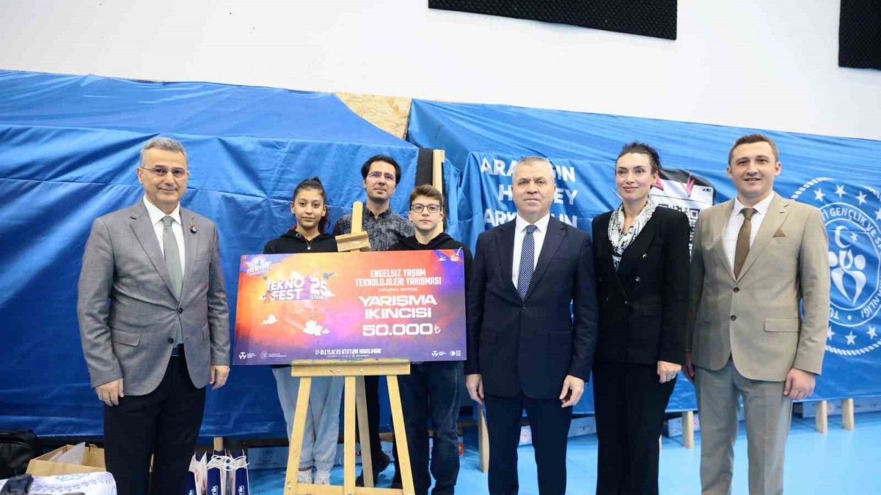 Başkan Kurnaz: "Eğitim ve bilimi destekliyoruz"