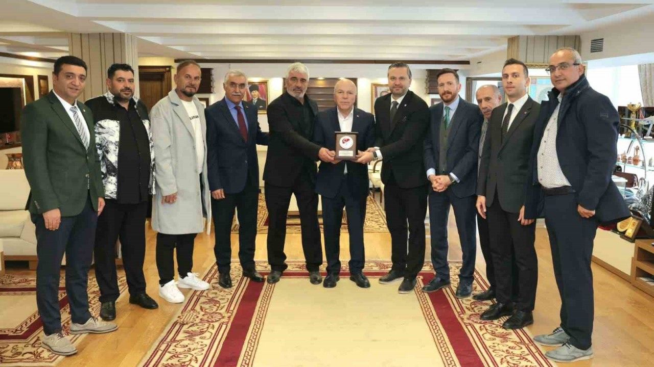 Başkan Sekmen;  "Sporda da Erzurum’u marka şehir yapma hedefimiz var"