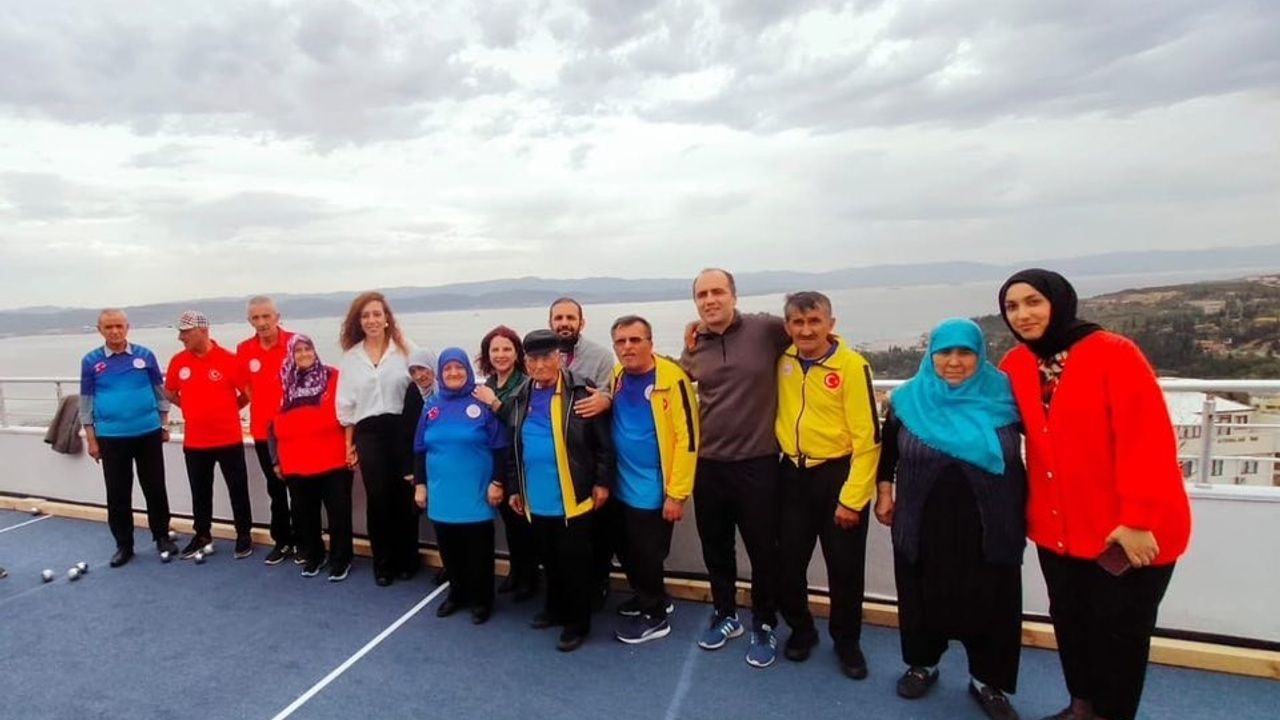Huzurevleri Bocce Turnuvası’nda dostluk kazandı