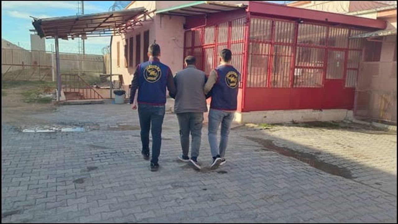 Jandarma, 20 yıl kesinleşmiş hapis cezası olan şahsı yakaladı
