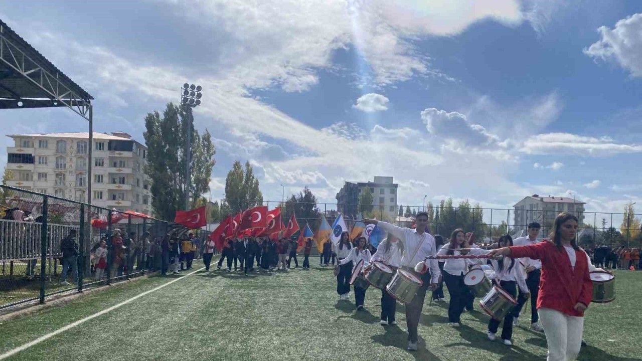 Patnos’ta Cumhuriyet’in 102. yılı coşkuyla kutlandı