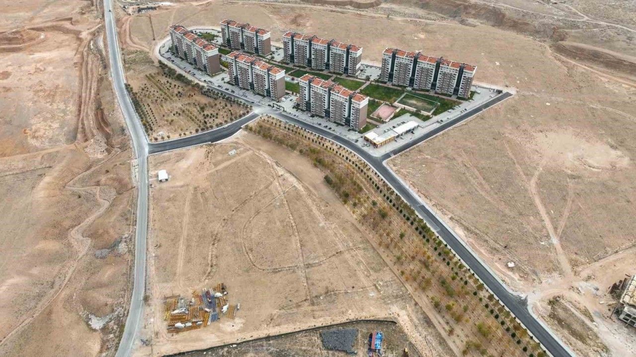 Selçuklu’da 40 bin metrekarelik alanda asfalt