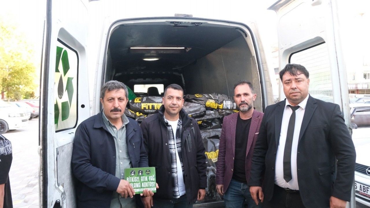 Sorgun’da 600 kilo atık yağdan 500 kilo mama elde edildi