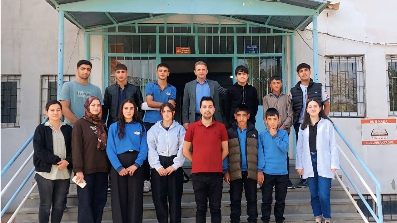 “Umuda Bağlan Projesi” – Umuda Dokunan Bir Girişim