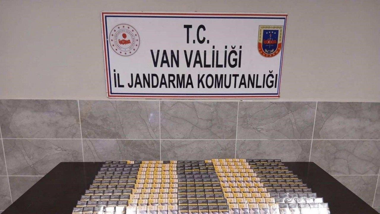 Van’da kaçak sigara ve malzeme ele geçirildi