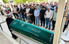 Motosiklet kazasında hayatını kaybeden genç sevenleri tarafından toprağa verildi