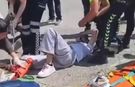 Vali Yolu’nda Motosiklet ile Otomobil Çarpışma Sonucu: 2 Genç Yaralandı