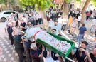 Park halindeki otomobilde ölü bulunan genç kız toprağa verildi
