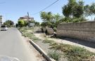 Iğdır’da Hastane Yolu Bakımsızlığa Terk Edildi: Orta Refüj ve Kaldırımlar Ottan, Çöpten Geçilmiyor