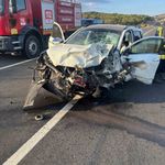 2 Otomobil kafa kafaya çarpıştı: 1 ölü