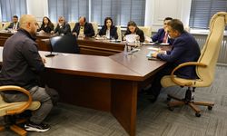 VALİ TURAN HALK GÜNÜ"NDE VATANDAŞLARLA BULUŞTU