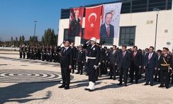 Iğdır’da Cumhuriyet’in 102. Yılı Coşkuyla Başladı: Çelenk Sunma Töreni Düzenlendi