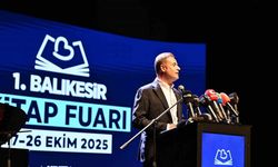 1.Balıkesir Kitap Fuarı coşkuyla açıldı