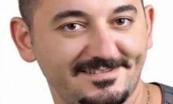 Aydınlatma direğine çarpan motosikletteki iki arkadaş hayatını kaybetti