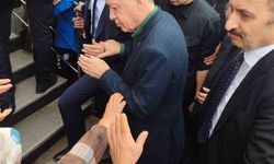 Cumhurbaşkanı Erdoğan cuma namazını Güneysu Merkez Camii’nde kıldı