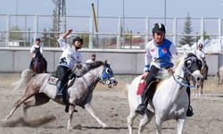 Erzurum’da cirit heyecanı sürüyor